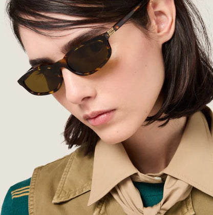 Miu Regard Sunglasses